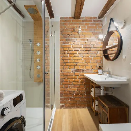 Oak Doors Przy Rynku Apartment *