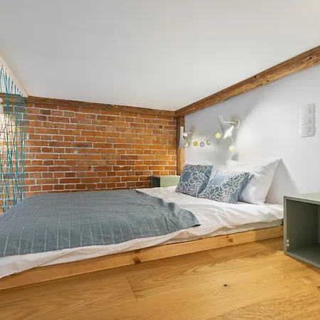 Oak Doors Przy Rynku Apartment