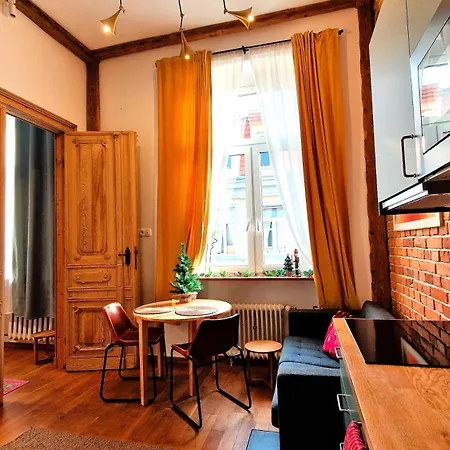 アパート Oak Doors Przy Rynku ヴロツワフ