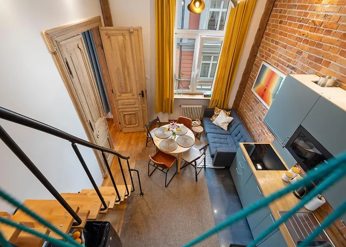 Oak Doors Przy Rynku アパート ヴロツワフ